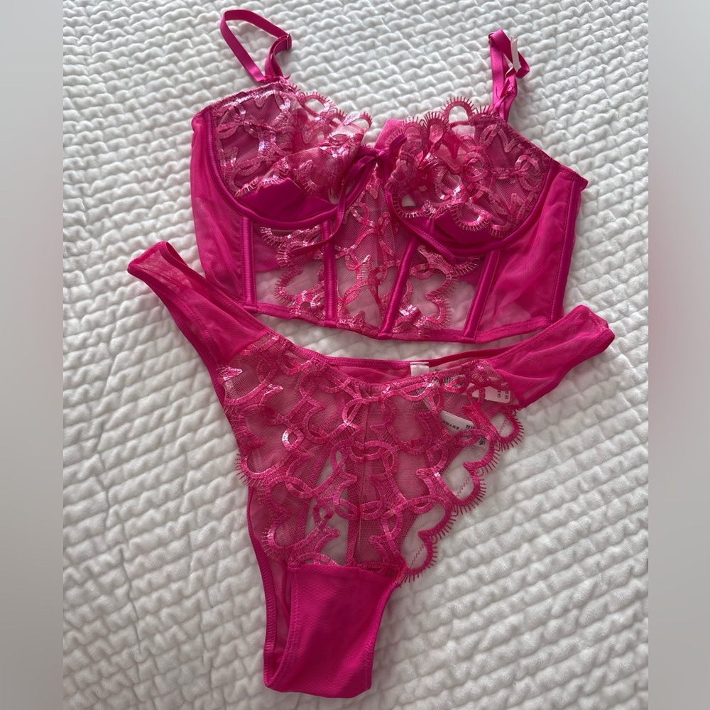 NWT SET💕💕 Dream Angels Wicked Push Up without Padding and Brazilian Panty